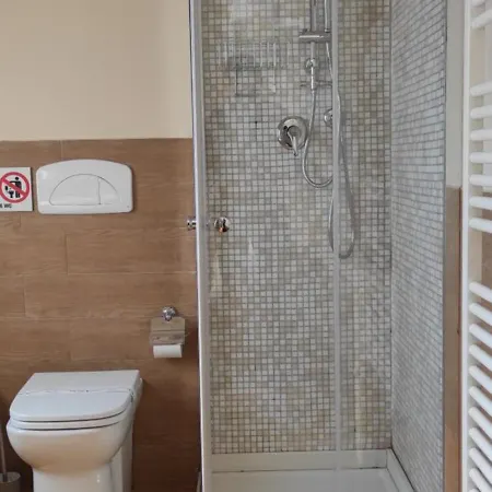 Betulla Dell'etna Bed & Breakfast 2*